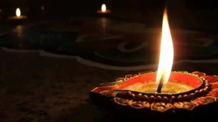 शनिदेव को प्रसन्न करने के प्रभावी उपाय