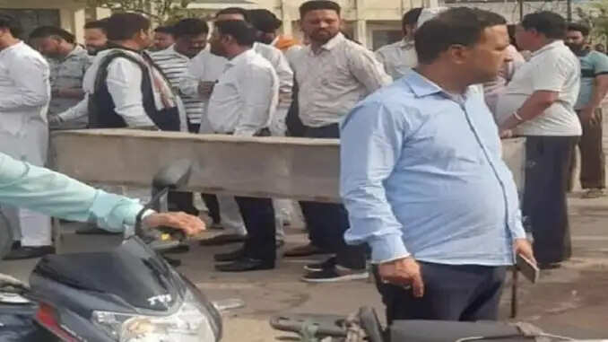 हरियाणा-हिमाचल सीमा पर एंट्री टैक्स को लेकर हंगामा