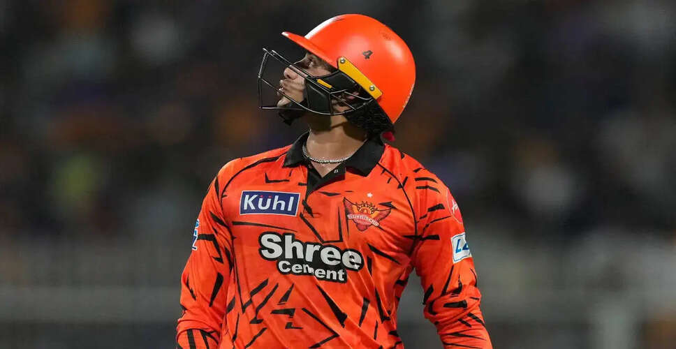 अभिषेक शर्मा ने IPL में SRH के लिए 100 छक्के लगाने का किया कारनामा