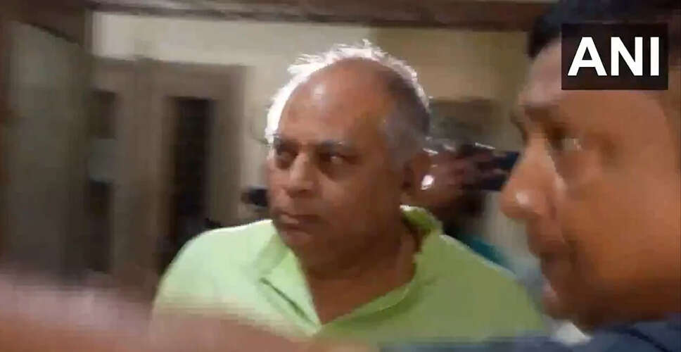 पश्चिम बंगाल के मंत्री चंद्रनाथ सिन्हा के खिलाफ ईडी की कार्रवाई की मंजूरी