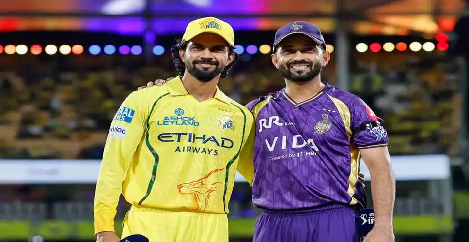 CSK और KKR के खिलाड़ियों ने काली पट्टी बांधकर दी श्रद्धांजलि