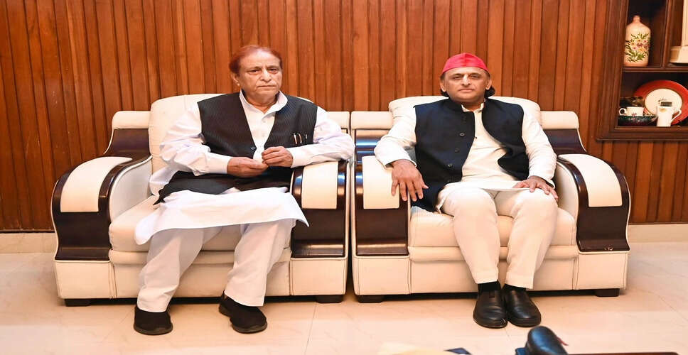 अखिलेश यादव और आज़म खान की मुलाकात: सपा की मुस्लिम-यादव एकता को पुनर्जीवित करने की कोशिश