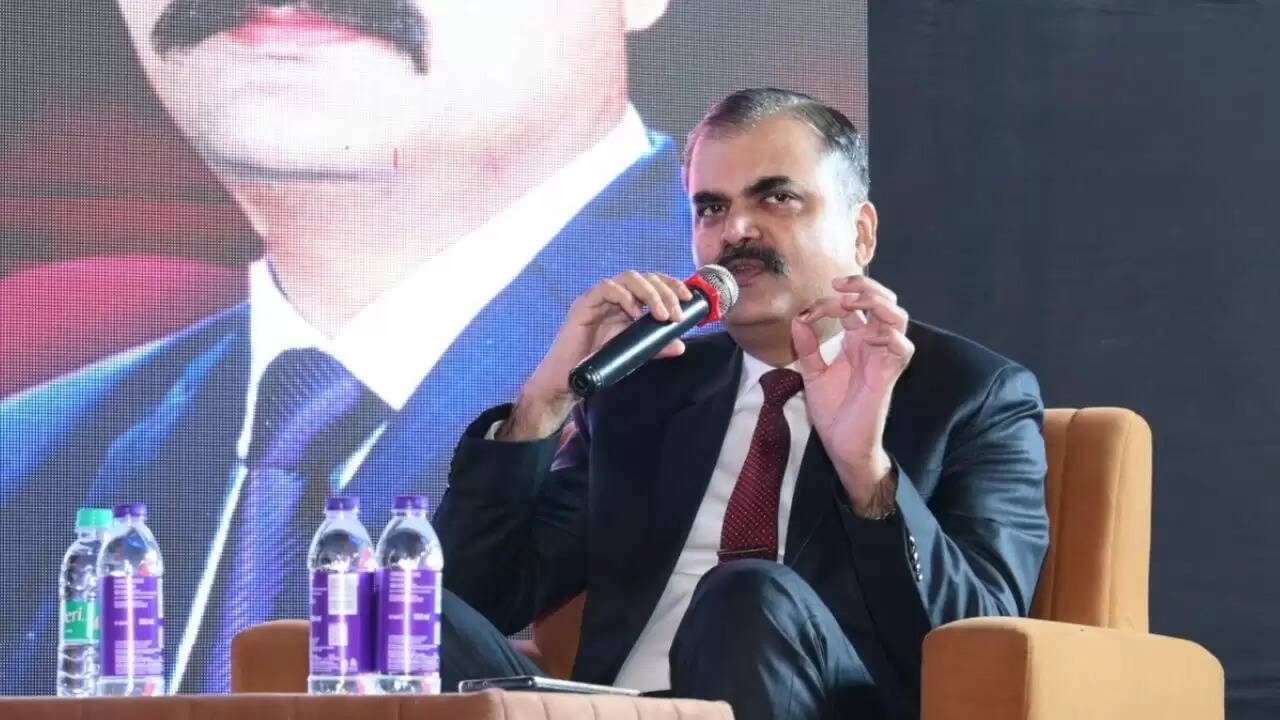 बिहार के विकास के लिए 15% वृद्धि दर की आवश्यकता: IPS विकास वैभव