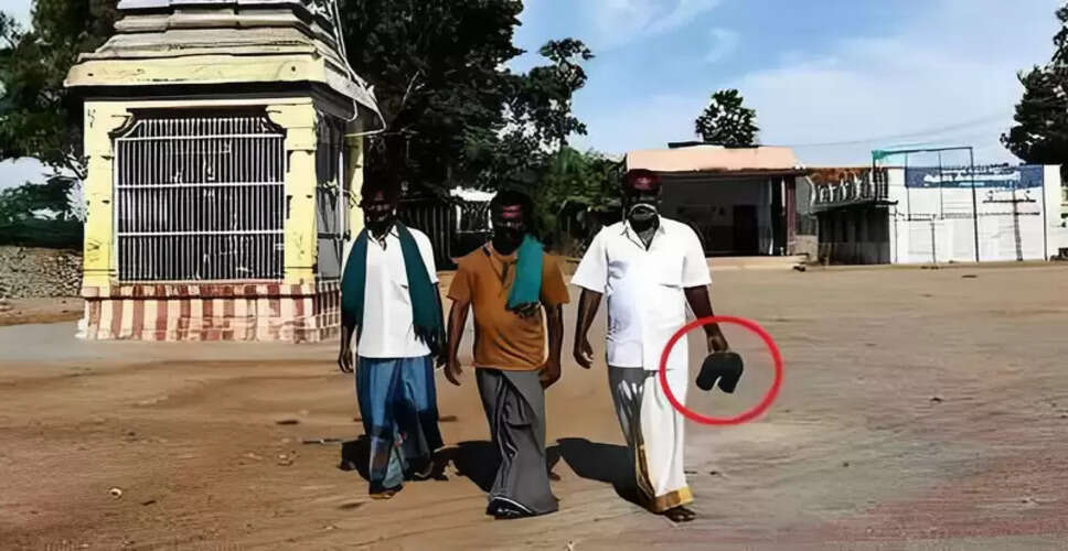 तमिलनाडु के इस गांव में जूते-चप्पल पहनने पर है सख्त प्रतिबंध