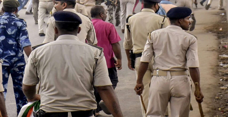 पुलिस हिरासत से भागने के प्रयास में आरोपी घायल