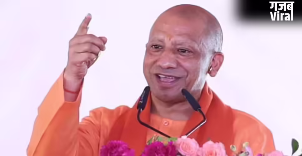सीएम योगी का मजेदार तंज: रवि किशन की मानद पीएचडी पर चुटकी