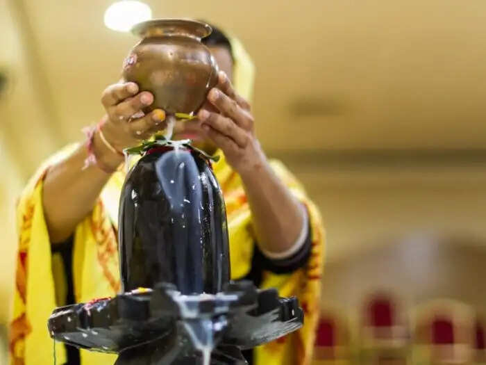 महामृत्युंजय मंत्र: शिवजी की कृपा से जीवन की लंबाई बढ़ाने का उपाय