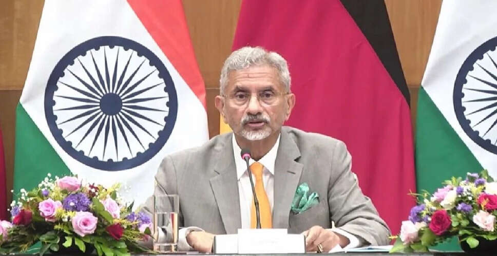 सेना दिवस पर विदेश मंत्री और राष्ट्रपति ने भारतीय सेना को दी श्रद्धांजलि