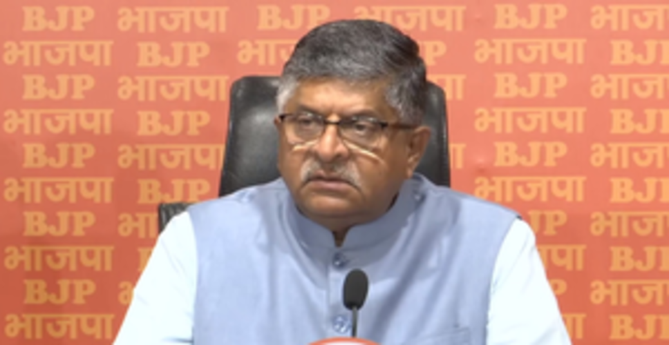 सैम पित्रोदा की नस्लीय टिप्पणी पर रविशंकर प्रसाद ने कहा, 'अब मैं समझा राहुल गांधी अनाप-शनाप क्यों बोलते हैं'