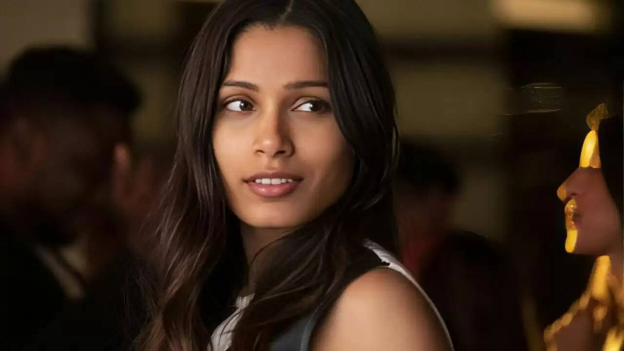 फ्रीडा पिंटो का जन्मदिन: एक अद्वितीय करियर की कहानी