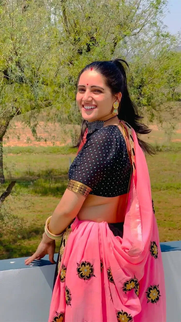 राजस्थान की मधु राव: सोशल मीडिया पर छाई भाभी जी