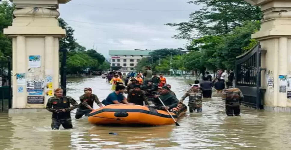 बाढ़ प्रभावित मणिपुर में 1,300 से अधिक लोगों को बचाया गया