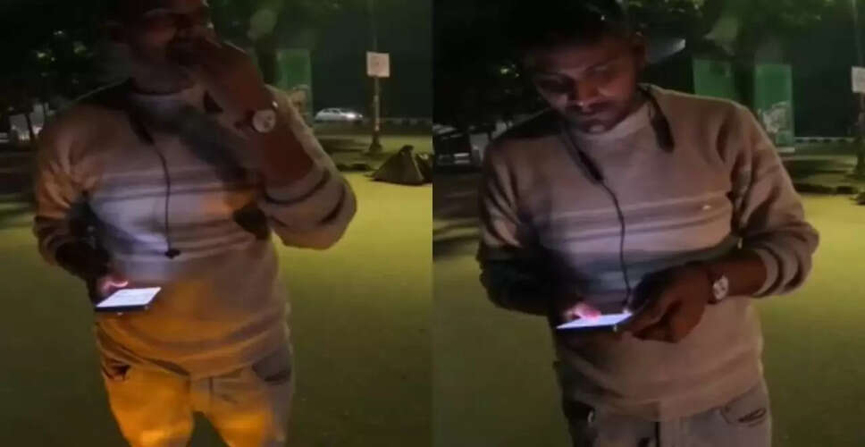 रात में बाइक बुकिंग की चुनौती: एक मजेदार वीडियो ने किया वायरल