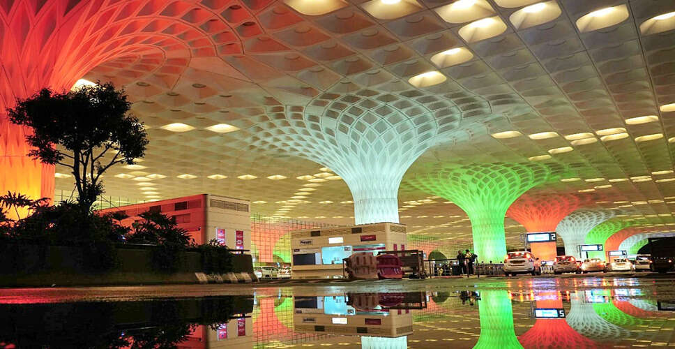 मुंबई एयरपोर्ट पर 53 करोड़ रुपये का मादक पदार्थ और कीमती सामान जब्त