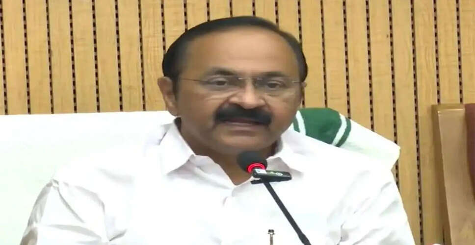 केरल में वाइस चांसलरों की आरएसएस समारोह में भागीदारी पर विवाद