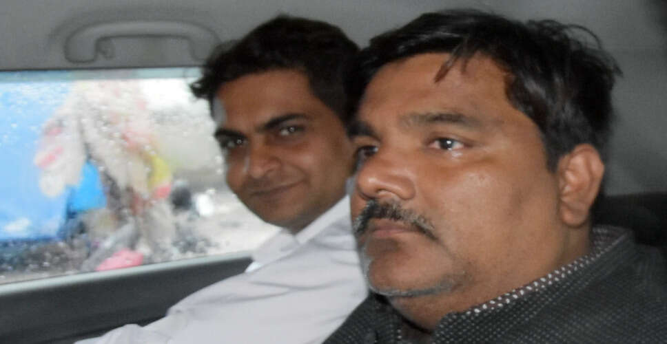 दिल्ली उच्च न्यायालय ने ताहिर हुसैन की जमानत याचिका को किया खारिज