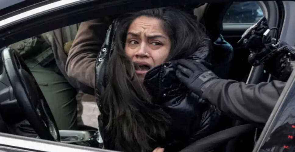 अमेरिकी राष्ट्रपति के संबोधन के दौरान महिला की गिरफ्तारी पर विवाद