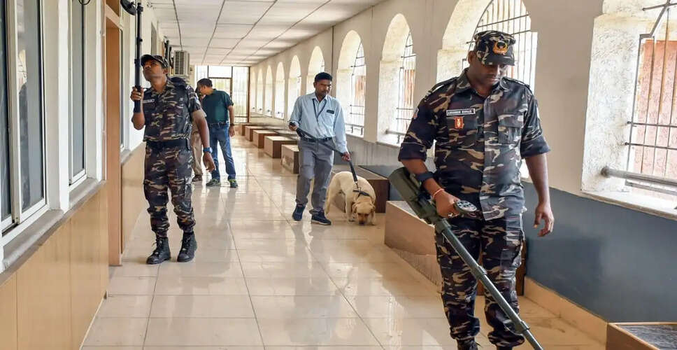 चंडीगढ़ के स्कूलों में बम धमकी से हड़कंप, पुलिस ने शुरू की तलाशी