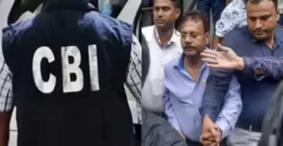 आरजी कर घोटाला : सीबीआई को संदीप घोष के मोबाइल फोन और लैपटॉप से मिले सांठगांठ के सुराग