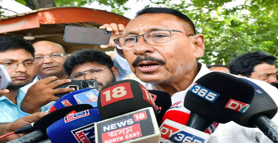असम में भाजपा सांसद राजेन गोहेन का इस्तीफा, 17 अन्य सदस्यों ने भी छोड़ी पार्टी