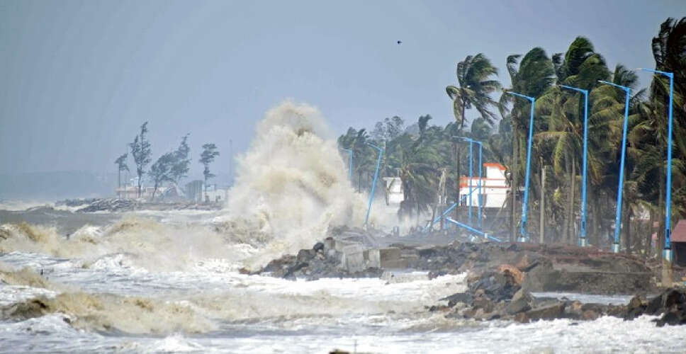 महाराष्ट्र में समुद्र में डूबने से एक परिवार के तीन सदस्य लापता, खोज अभियान जारी