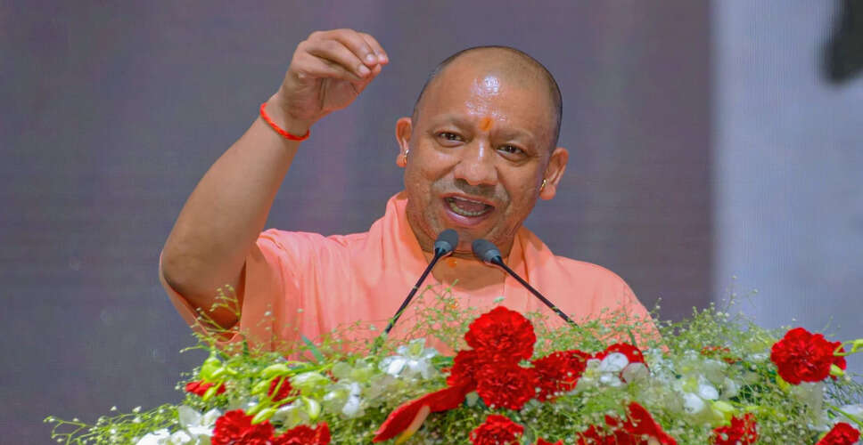 योगी आदित्यनाथ ने हर घर तिरंगा अभियान की शुरुआत की