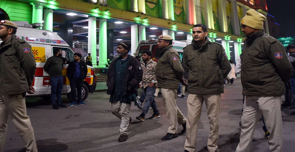 दिल्ली पुलिस ने 25 साल से फरार अपराधी को किया गिरफ्तार