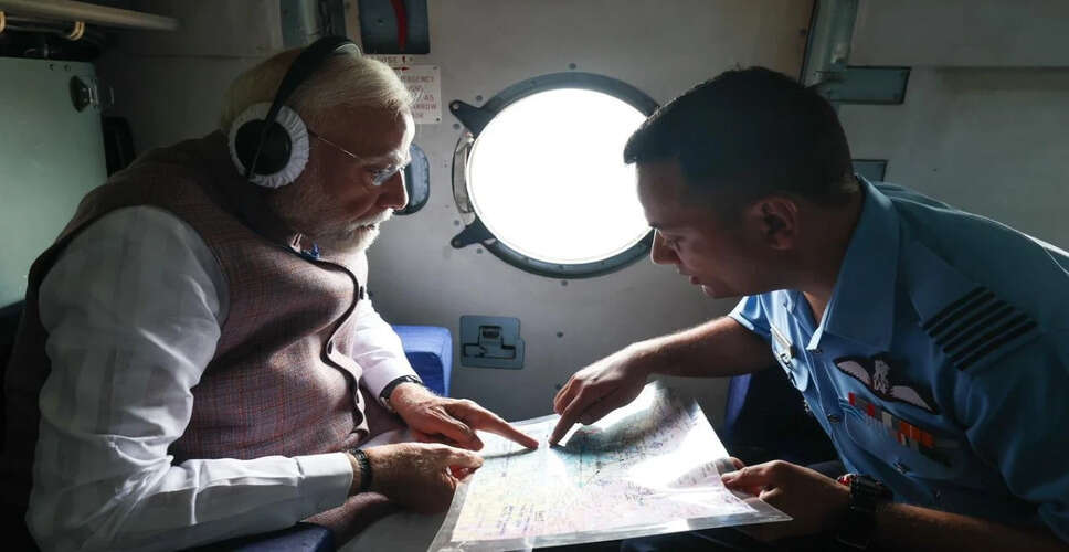 प्रधानमंत्री मोदी ने हिमाचल प्रदेश में बाढ़ प्रभावित क्षेत्रों का हवाई सर्वेक्षण किया
