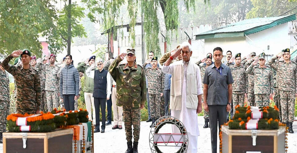 अनंतनाग में शहीद हुए सैनिकों की वीरता को सलाम