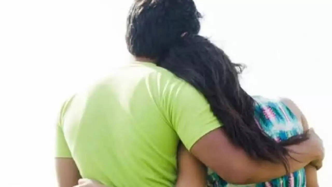 बरेली में प्रेमी के धोखे से युवती की जिंदगी में आया तूफान