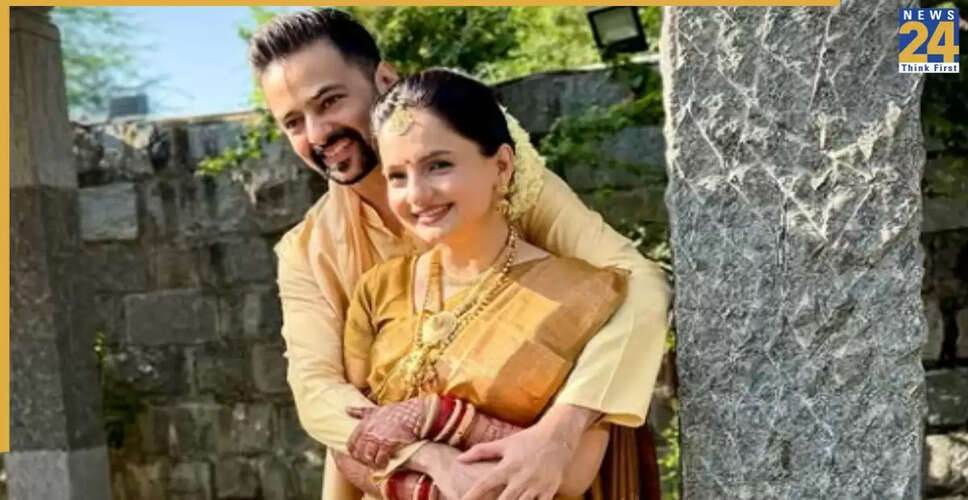 Gia Manek ने वरुण जैन से की शादी, साझा की खूबसूरत तस्वीरें