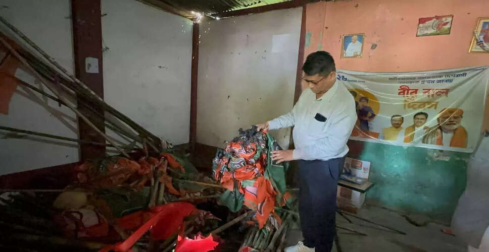 त्रिपुरा में बीजेपी कार्यालय में आगजनी, मंत्री ने टिपरा मोथा समर्थकों पर लगाया आरोप