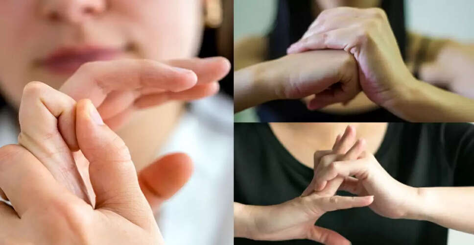 अंगुलियों को चटकाने की आदत: जानें इसके स्वास्थ्य पर प्रभाव