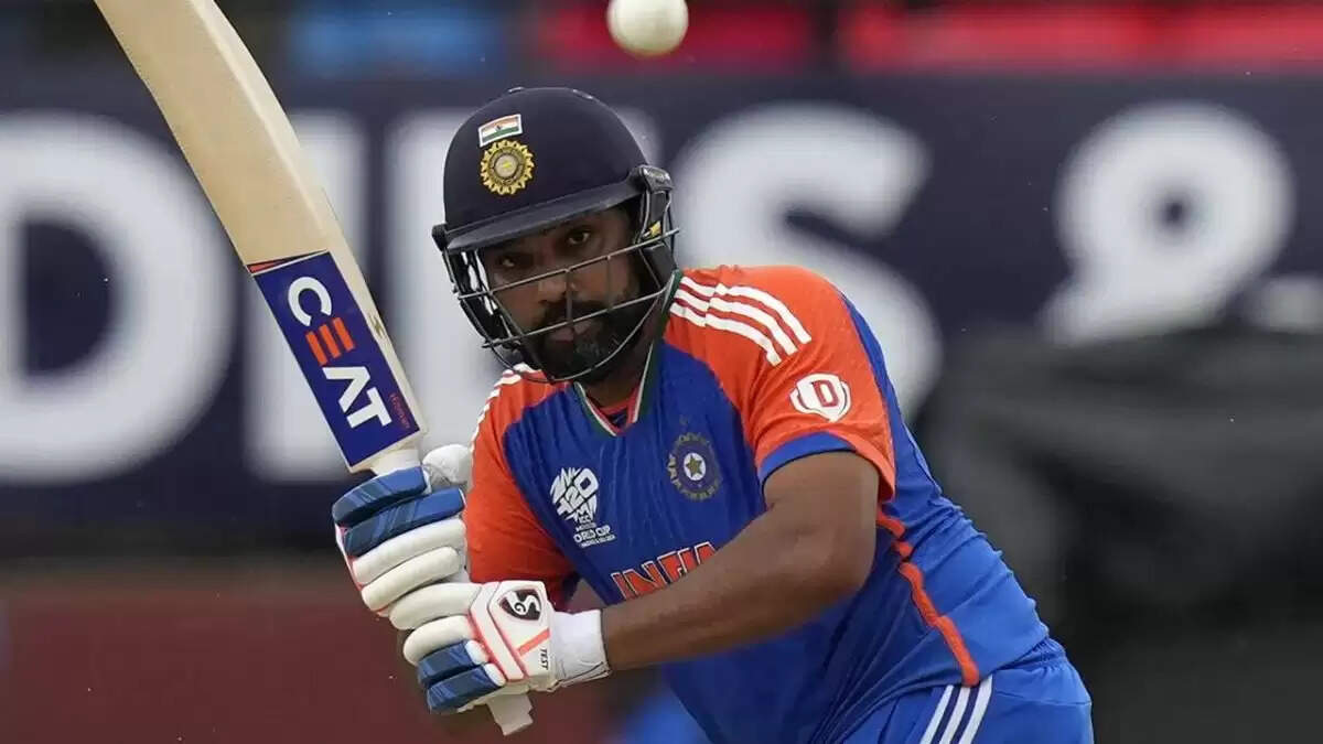 RCB के चार दिग्गज खिलाड़ियों ने क्रिकेट से लिया संन्यास, जानें कारण