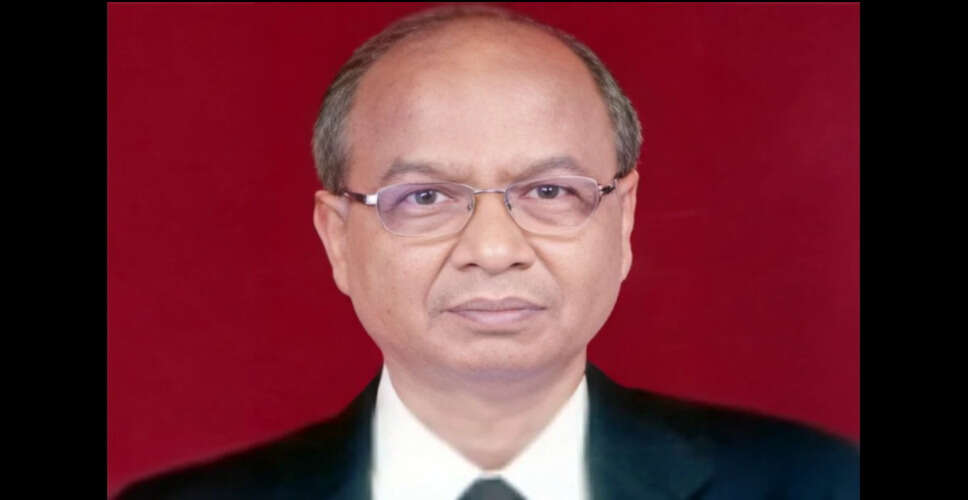 सुप्रीम कोर्ट के मुख्य न्यायाधीश पर जूता फेंकने की कोशिश: वकील का बयान