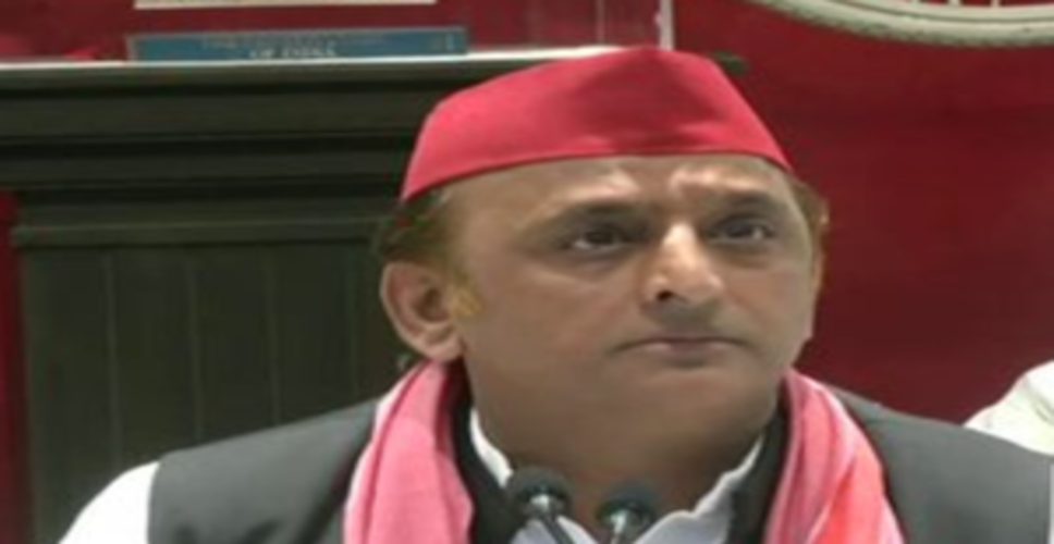 भाजपा का बुलडोजर अब दिवंगतों के मान-सम्मान पर भी चलने लगा : अखिलेश यादव