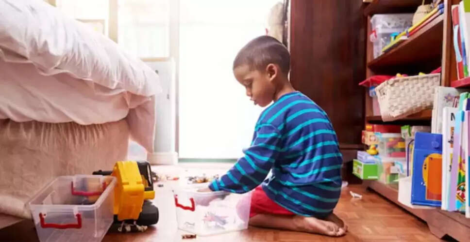 बच्चों के टूटने और फेंकने की आदत: माता-पिता के लिए मार्गदर्शिका