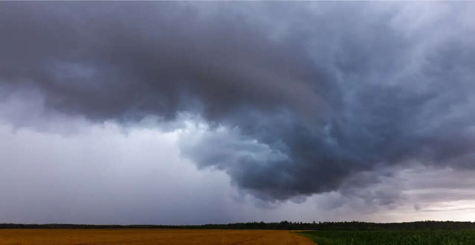 ओकलाहोमा में टॉर्नेडो की चेतावनी, कई क्षेत्रों में खतरा