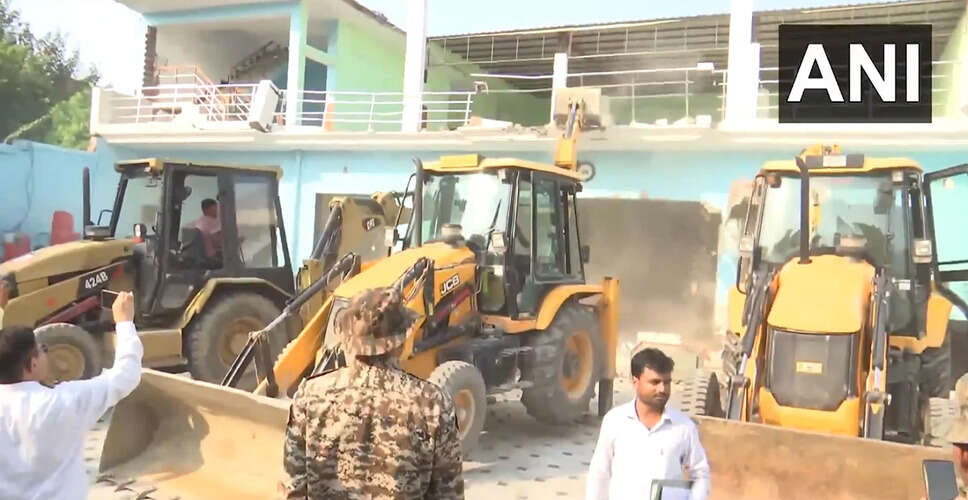 बरेली में बुलडोजर कार्रवाई: आईएमसी प्रमुख के सहयोगी की संपत्ति पर कार्रवाई