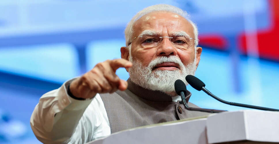 प्रधानमंत्री मोदी ने सिक्किम स्थापना समारोह में वीडियो कॉन्फ्रेंस के जरिए किया संबोधन