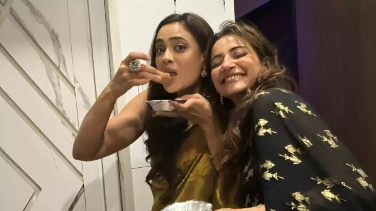 श्वेता तिवारी की दिवाली पार्टी में छाई खूबसूरती