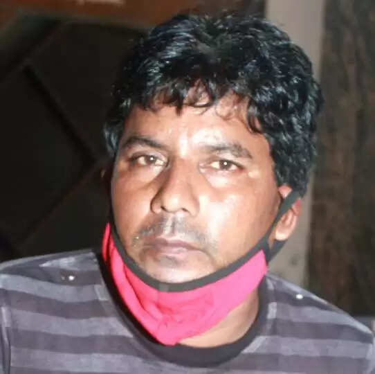 पापा को रोक खुद बिस्किट लेने गई खुशी, फिर नहीं लौटी