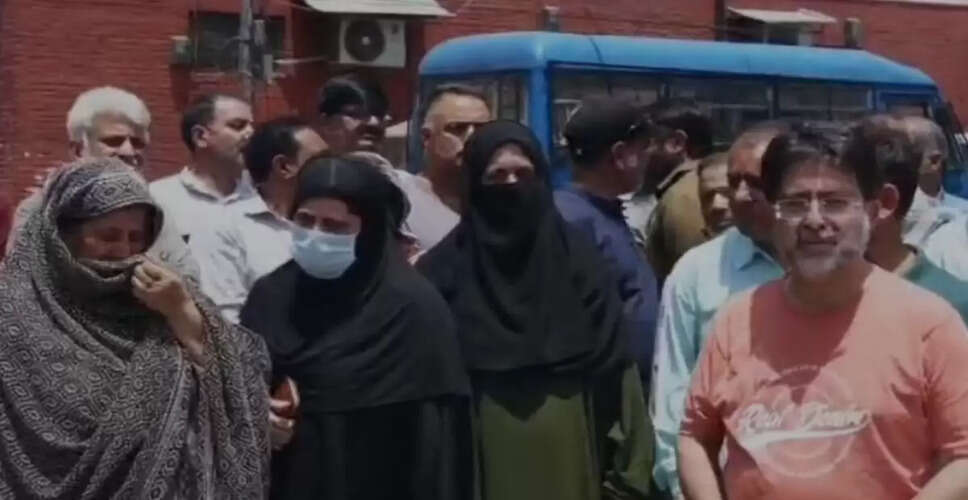 Kashmiri Students Injured in Tehran Amid Rising Tensions