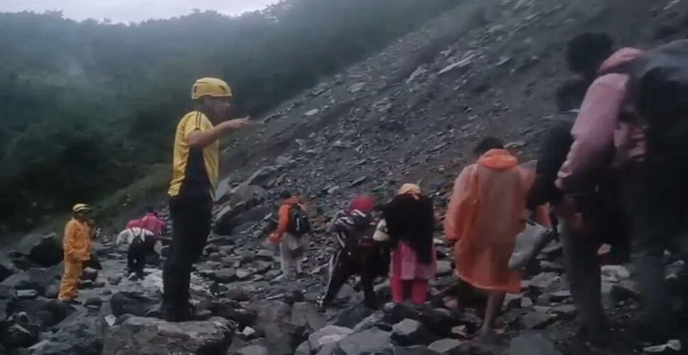 केदारनाथ यात्रा अस्थायी रूप से स्थगित, मुनकटिया में भूस्खलन