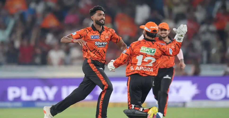 IPL 2026 में प्रफुल हिंगे का शानदार डेब्यू, पहले ओवर में लिए तीन विकेट