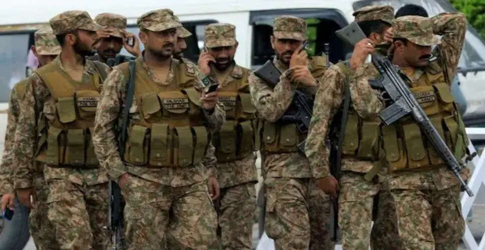 पाकिस्तान ने सऊदी अरब में तैनात किए 8,000 सैनिक और लड़ाकू विमानों का स्क्वाड्रन