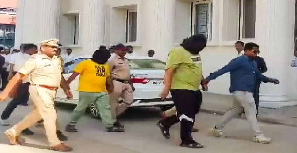 नासिक में बजरंग दल का विरोध प्रदर्शन: धर्मांतरण और यौन उत्पीड़न के आरोप