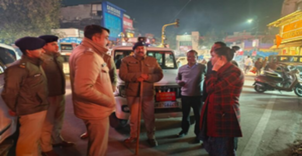 हल्द्वानी की घटना के बाद देहरादून में भी प्रशासन अलर्ट पर, संवेदनशील इलाकों का डीएम-एसएसपी की संयुक्त टीम कर रही दौरा