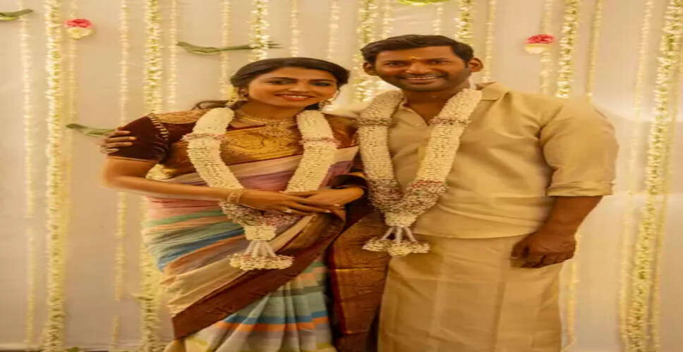 साउथ इंडियन स्टार विशाल ने साई धनशिका संग की सगाई, शेयर की तस्वीरें
