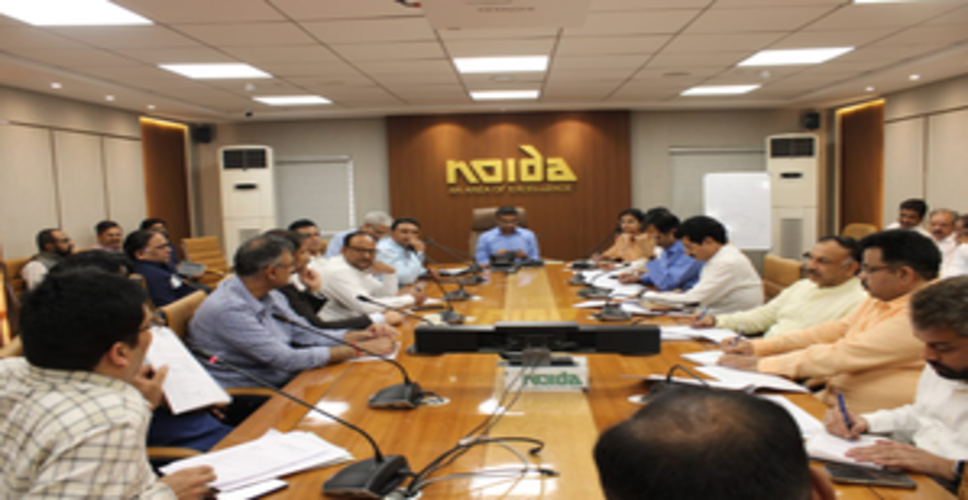 नोएडा : 57 में से 24 बिल्डरों ने जमा करवाएं 224.45 करोड़ रुपए, 200 रजिस्ट्री के लिए बिल्डर लगाएंगे कैम्प